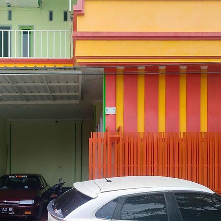 Reddoorz Syariah At Shakira Alesha Enggal Hotel Bandar Lampung Eksteriør billede